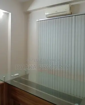 গুলশান ১-এ ১৬০০ বর্গফুটের সম্পূর্ণ ফার্নিশড অফিস ভাড়া হবে
