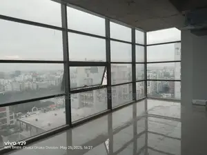 বাড্ডা গুদারাঘাটে ৩২১০ বর্গফুটের কমার্শিয়াল স্পেস ভাড়া হবে