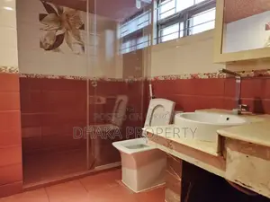 গুলশানে ফুল-ফার্নিশড অ্যাপার্টমেন্ট ভাড়া