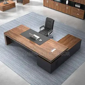 Boss Table (MID-012)