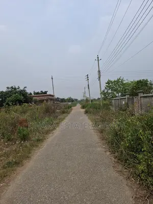 সেক্টর-২৮, দক্ষিণমুখী ৩ কাঠার প্লট বিক্রয়