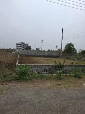 সেক্টর-২৮, দক্ষিণমুখী ৩ কাঠার প্লট বিক্রয়