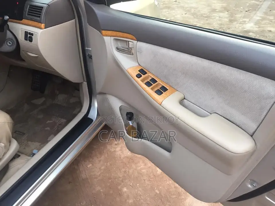 Toyota Corolla G LIMITED BEIGE 2005