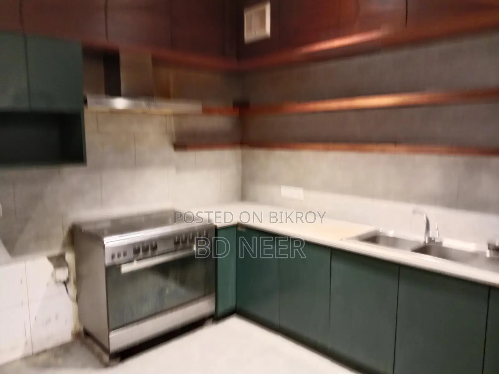 Indipendent triplex 9000 sft house rent in Gulshan 2