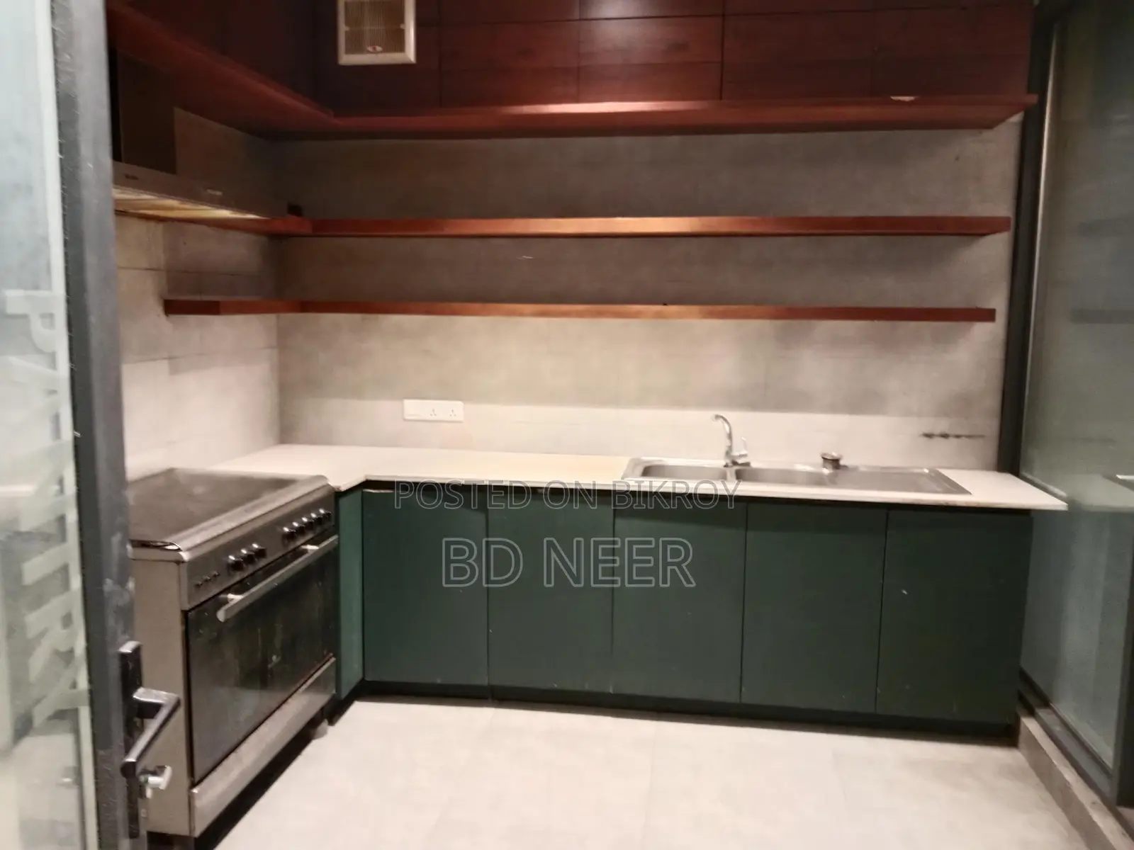 Indipendent triplex 9000 sft house rent in Gulshan 2