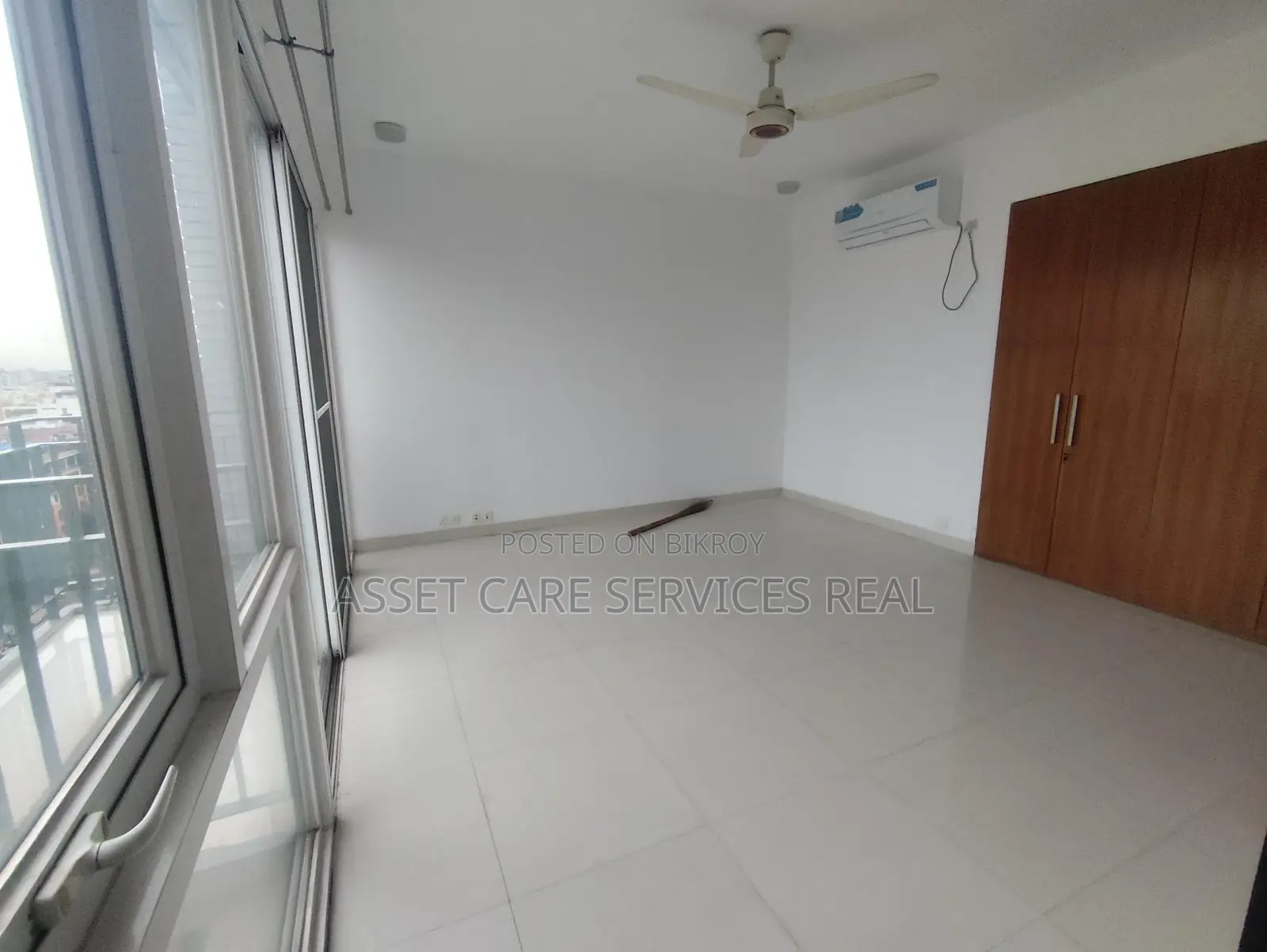 3Bed Semi Furnished Apartment Rent In Baridhara Diplomatic Zone