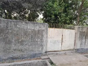 Commercial land for sale on Nikunja 2 Main Road