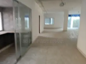 বনানীতে ৪,০০০ বর্গফুটের চমৎকার ওপেন কমার্শিয়াল স্পেস ভাড়া হবে