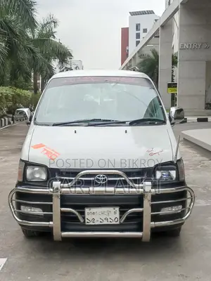 Toyota Noah KR42-GL 2006