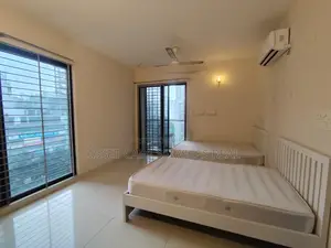 3Bed Semi-Furnished Beautiful Apartment Rent Baridhara Diplomatic Zone