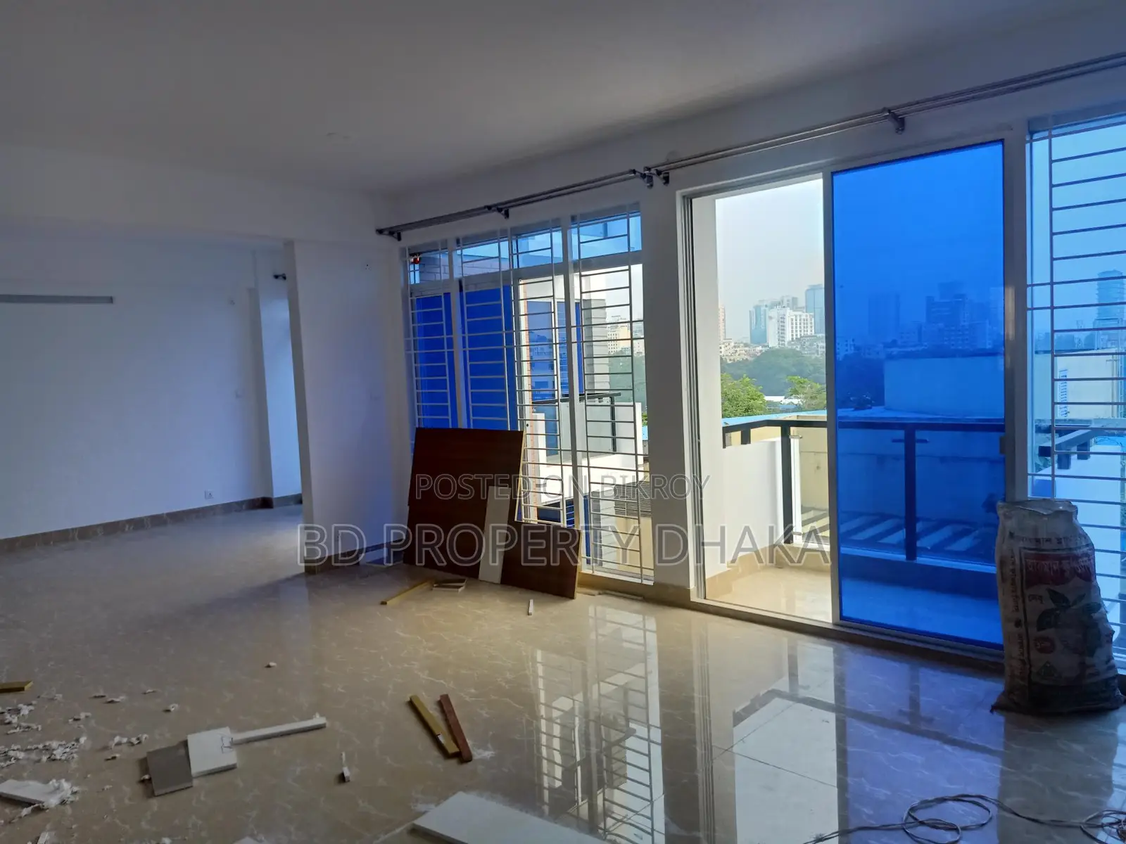 2100 Sqft Un furnished Apt Rent in Banani