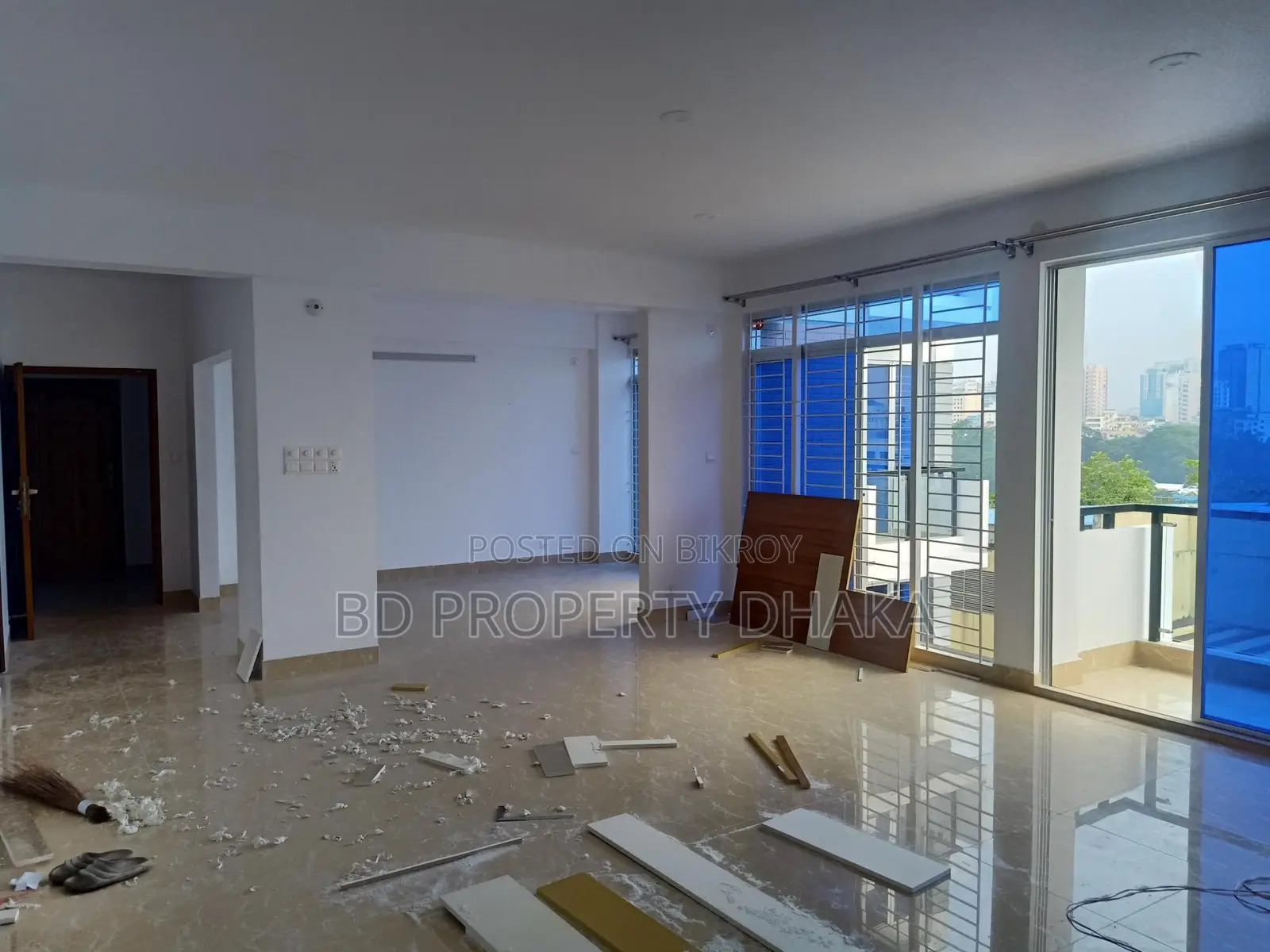 2100 Sqft Un furnished Apt Rent in Banani