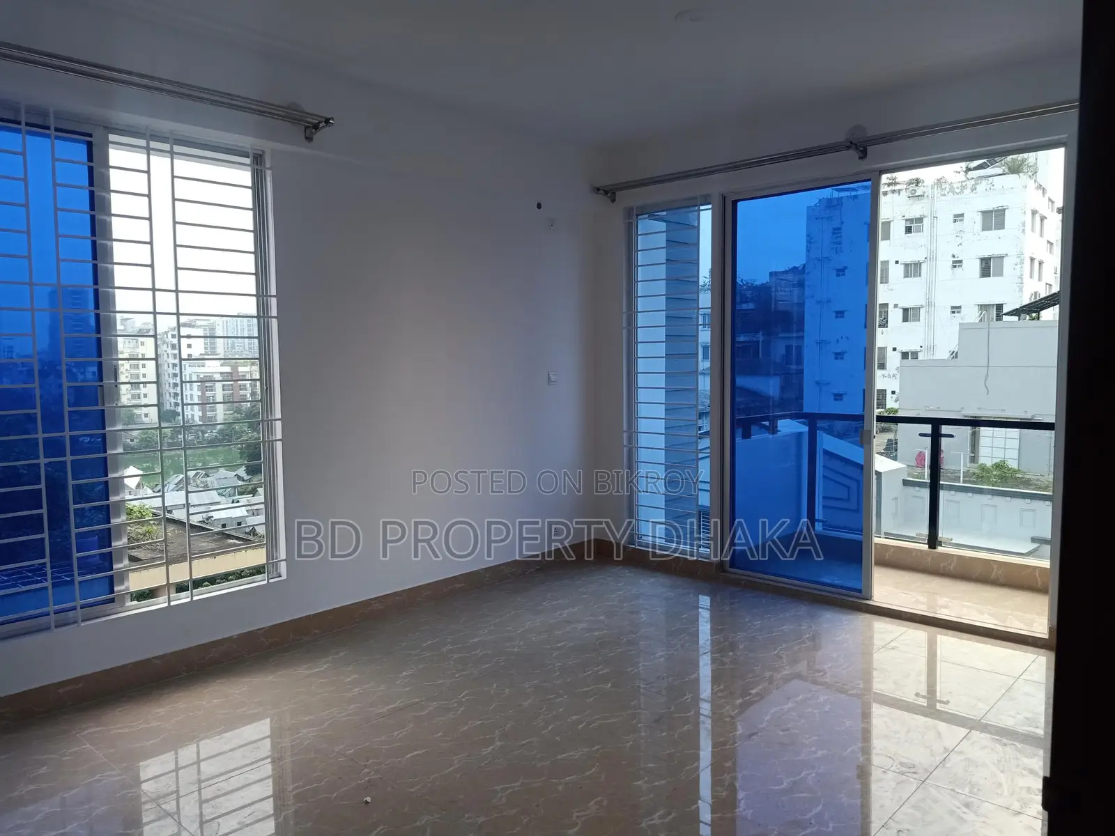 2100 Sqft Un furnished Apt Rent in Banani