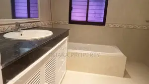 ৪ বেডরুমের বড় ফ্ল্যাট ভাড়া গুলশান ২-এ
