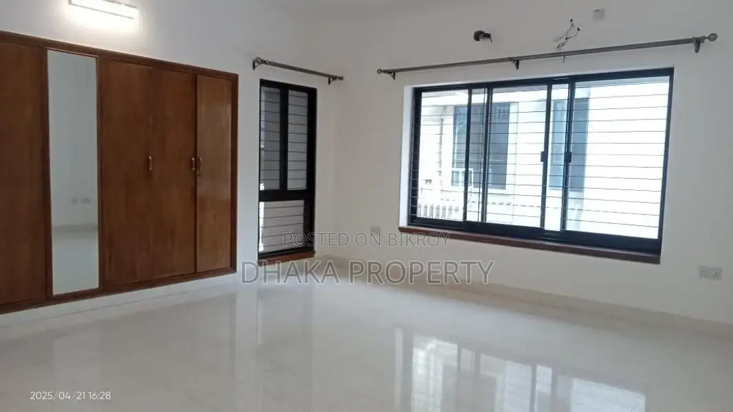 ৪ বেডরুমের বড় ফ্ল্যাট ভাড়া গুলশান ২-এ