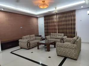 উত্তর গুলশানে ৪০০০ বর্গফুটের ফুল-ফার্নিশড ৪ বেডরুমের বড় অ্যাপার্টমেন্ট ভাড়া