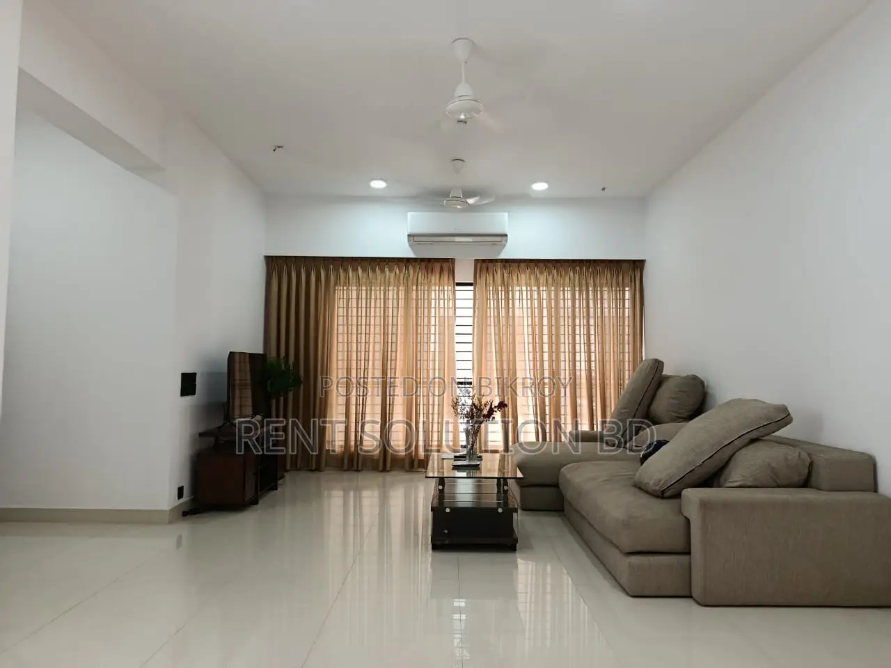If You Are Looking For A Modern Well-planned Flat Rent