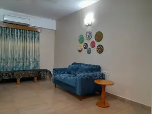 গুলশান ডিপ্লোম্যাটিক এলাকায় এক্সক্লুসিভ ৪ বেডরুমের ফার্নিশড অ্যাপার্টমেন্ট ভাড়া
