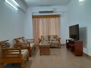 গুলশান ডিপ্লোম্যাটিক এলাকায় এক্সক্লুসিভ ৪ বেডরুমের ফার্নিশড অ্যাপার্টমেন্ট ভাড়া