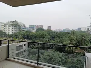 গুলশানে ভাড়ার মাধ্যমে এই (GYM_POOL) ৪০৬০ বর্গফুটের সুন্দর ফ্ল্যাটটি আপনার করে নিন