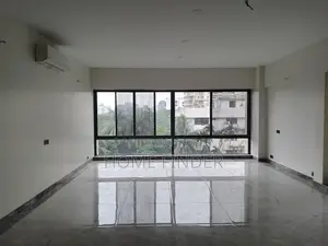 গুলশানে ভাড়ার মাধ্যমে এই (GYM_POOL) ৪০৬০ বর্গফুটের সুন্দর ফ্ল্যাটটি আপনার করে নিন