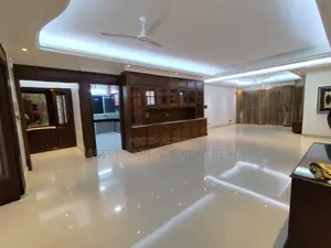 গুলশান-২ এ ৪ বেডের বিলাসবহুল সেমি-ফার্নিশড বড় অ্যাপার্টমেন্ট ভাড়া হবে