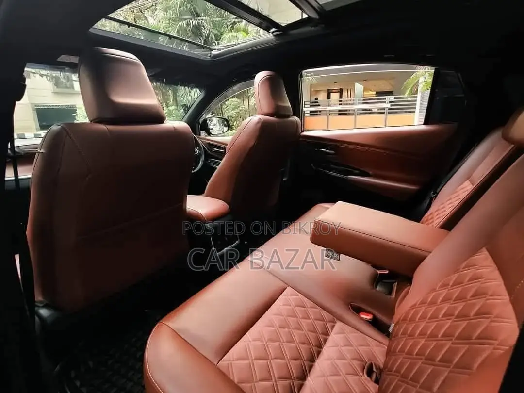 Toyota Harrier Progress Metal Adv 2017