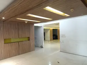 গুলশান এভিনিউতে ৫৮০০ বর্গফুটের ওপেন কমার্শিয়াল স্পেস ভাড়া হবে