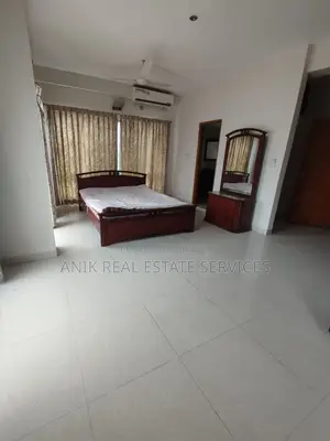বনানীতে ভালো মানের ৩ বেডরুমের সম্পূর্ণ ফার্নিশড ফ্ল্যাট ভাড়া