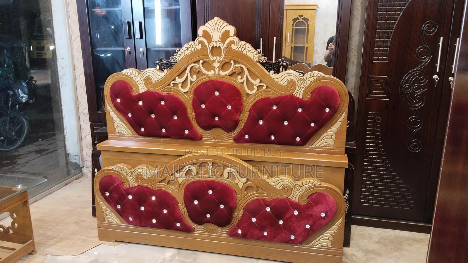 NEW BED 5/7 & 6/7 FEET. M # 5908