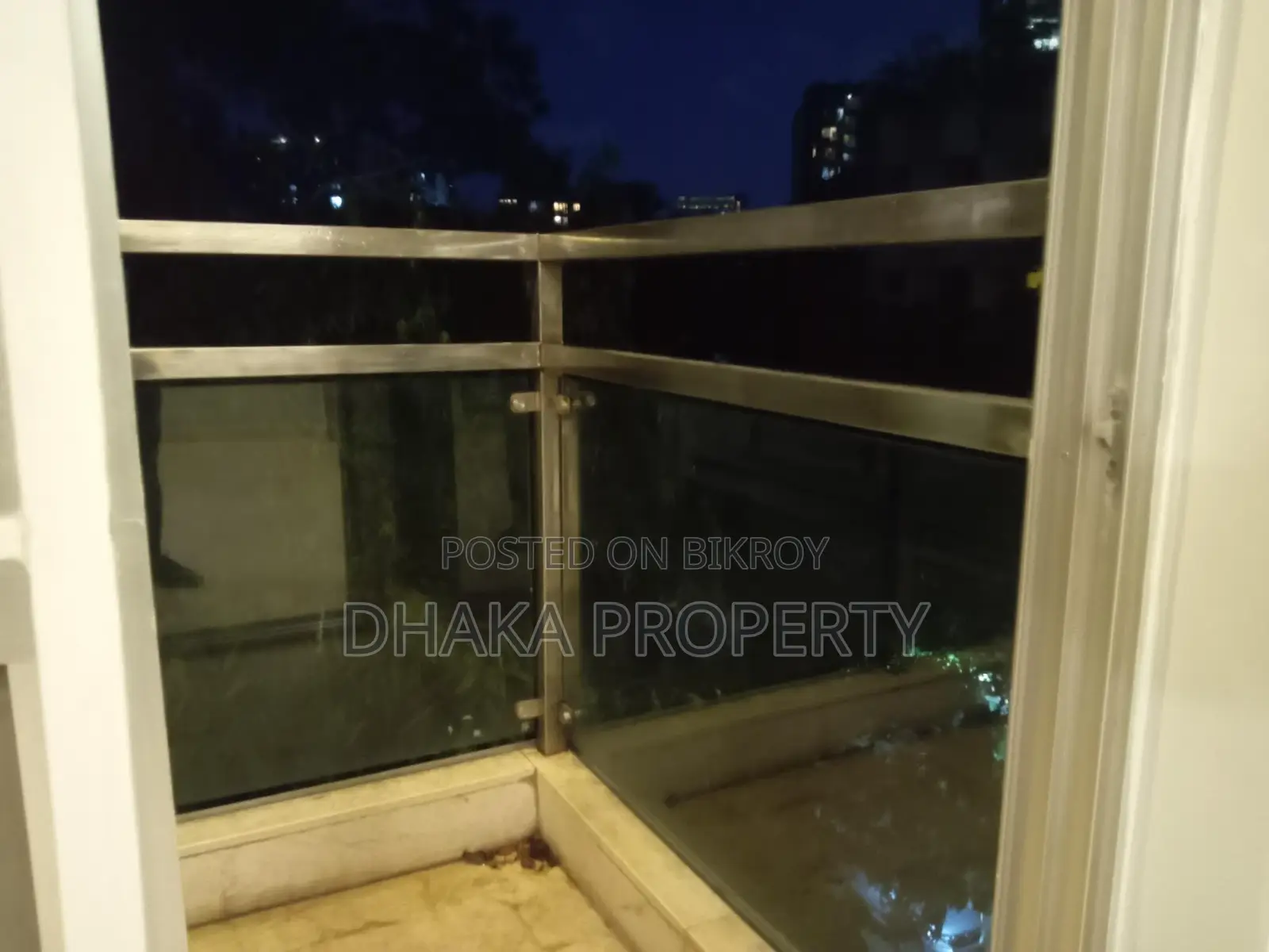Very Nice (2500-Sqft) 3 Beded Apartment Rent in Gulshan