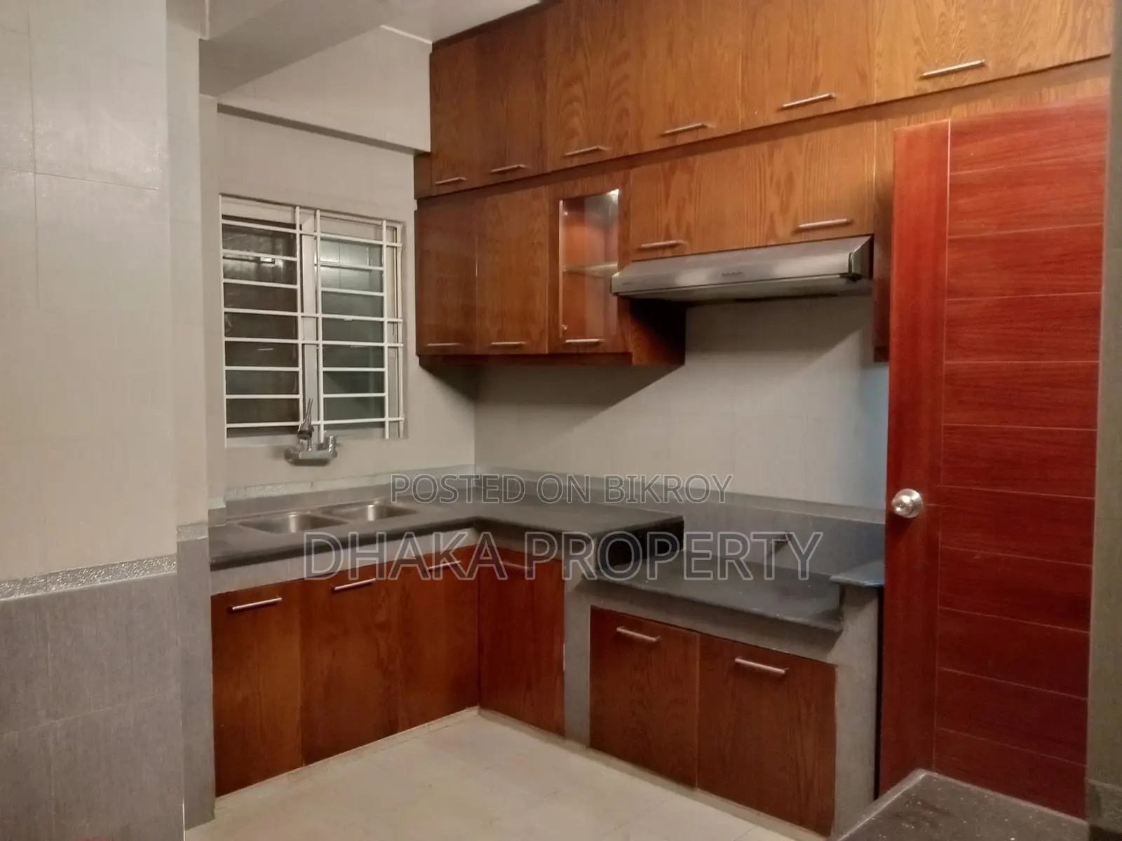 Very Nice (2500-Sqft) 3 Beded Apartment Rent in Gulshan