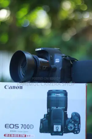 Canon 700D with 50mm prime lens 1.8 supper fresh, box condition