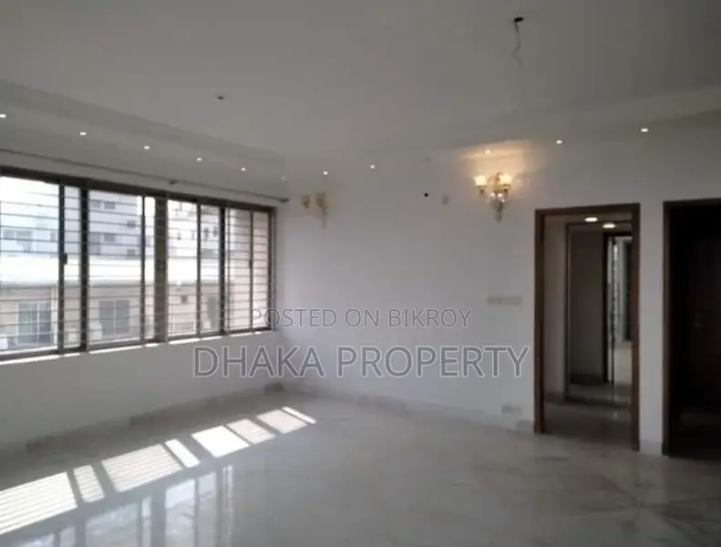 (3500-Sqft)Lake View Luxurious Apartment Rent in Gulshan