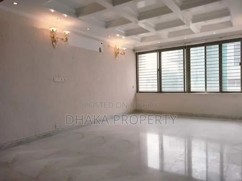 (3500-Sqft)Lake View Luxurious Apartment Rent in Gulshan