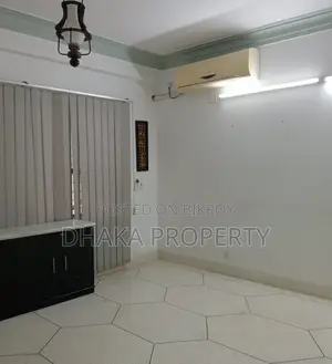গুলশান ১-এ ২৪০০ বর্গফুটের অফিস ভাড়া হবে