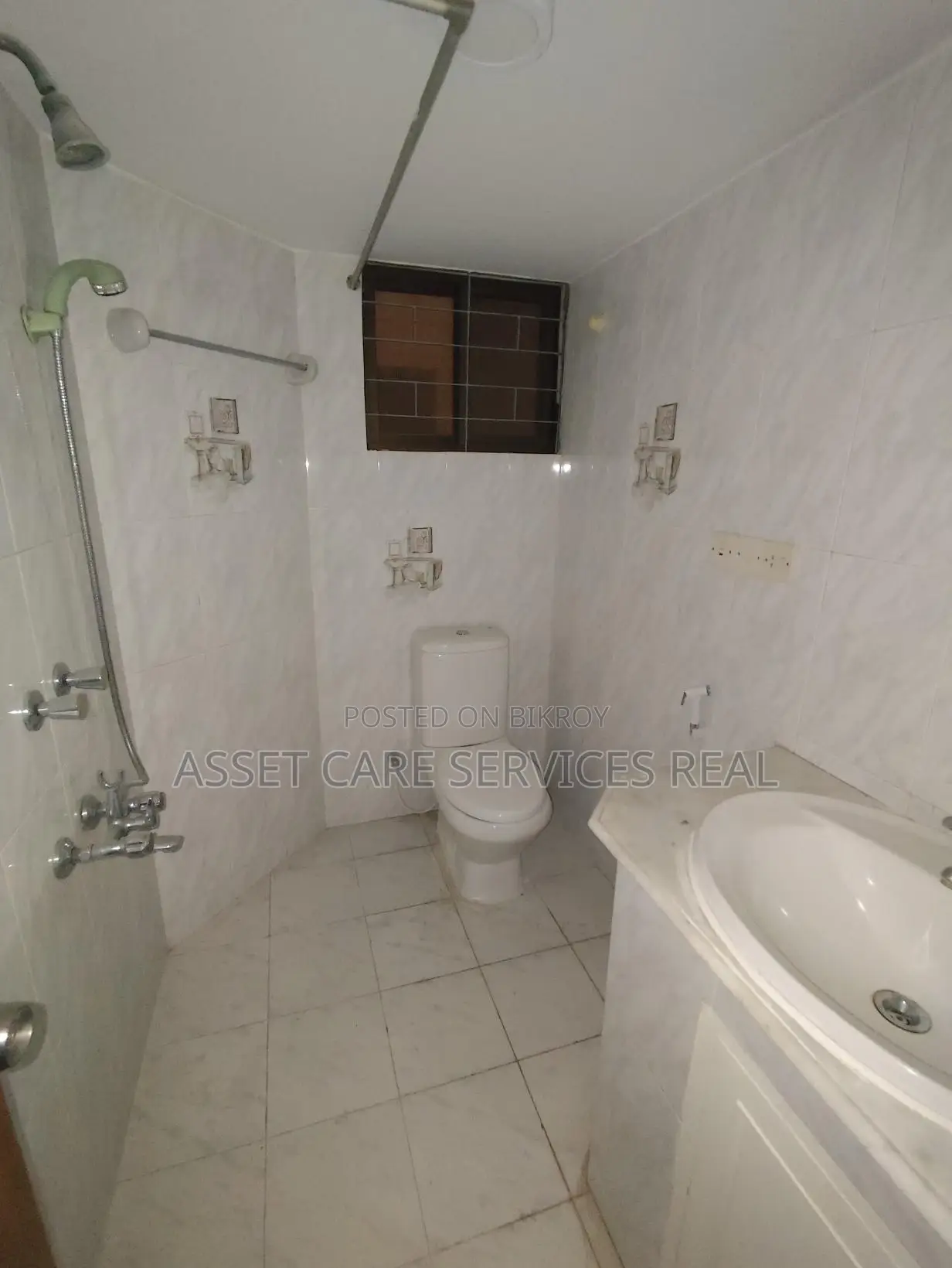 3500-Sqft Lake View Beautiful 4Bed Big Apartment Rent In Gulshan