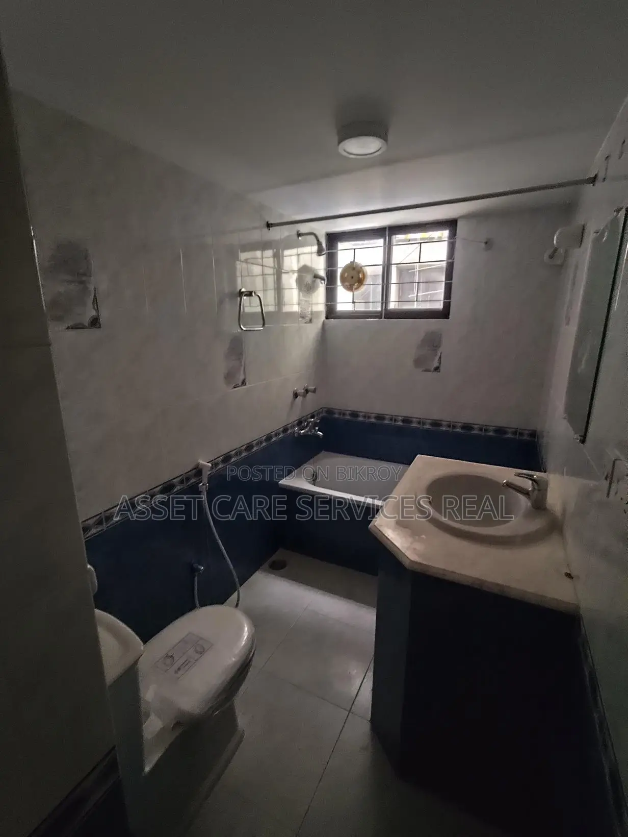 3500-Sqft Lake View Beautiful 4Bed Big Apartment Rent In Gulshan
