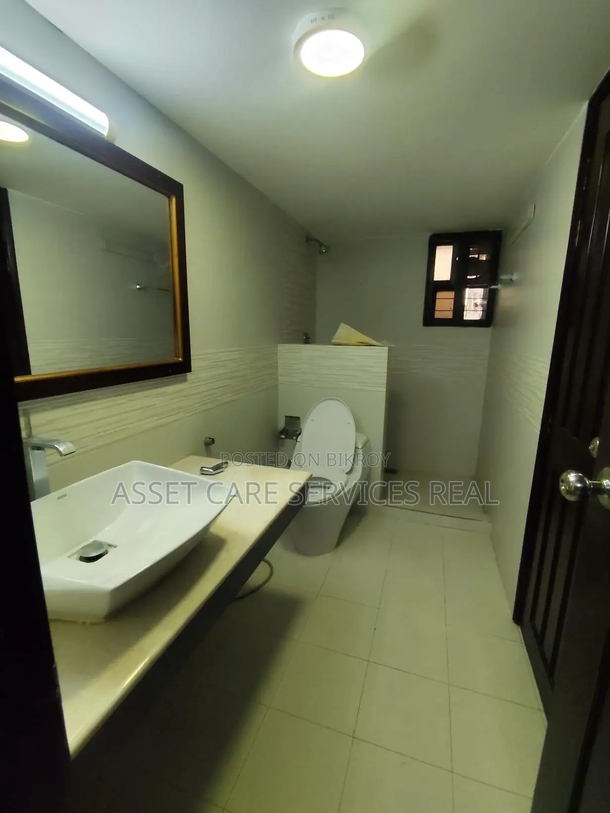 North Gulshan South Facing 4Bed Beautiful Apartment Rent