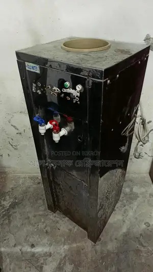 একটি পানি ঠান্ডা করার মেশিন বিক্রি করা হবে