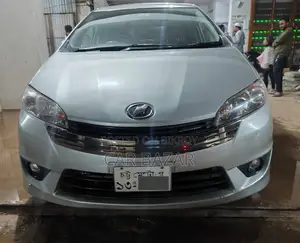 Toyota Wish 7-Seater Sunroof S 2010
