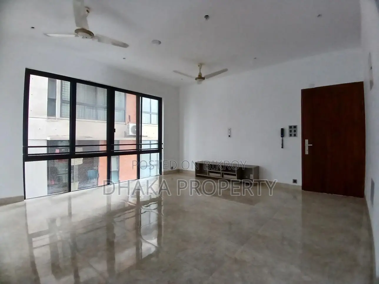 2300SqFt.3Bed Brand New Luxurious Apartment Rent At Banani Model Town