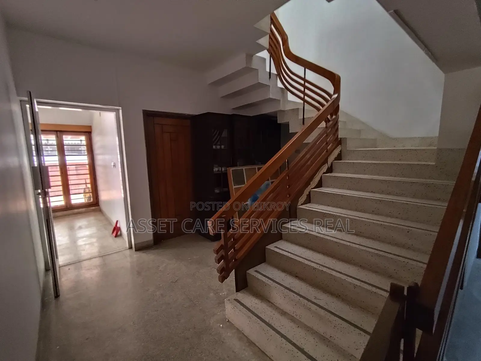 Exclusive Independent House Rent In Gulshan North
