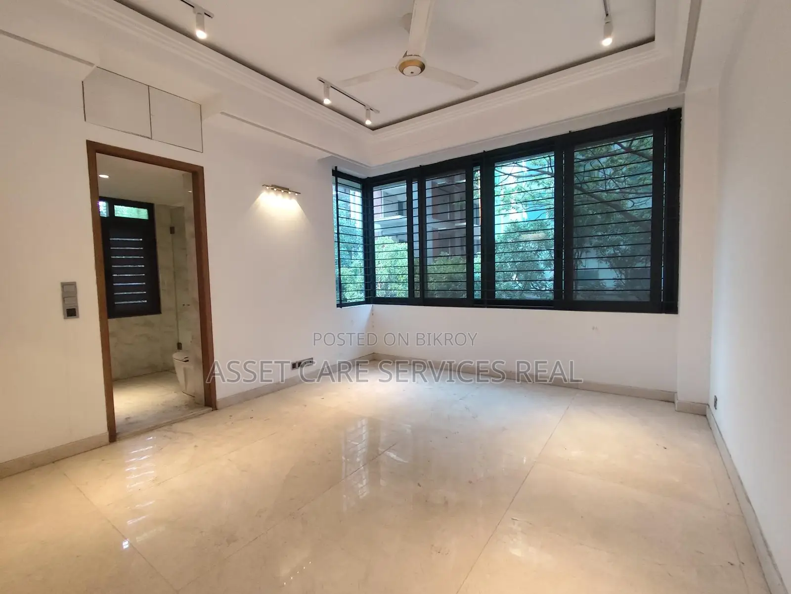 Brand New Semi-Furnished Luxurious 3Bed Apartment Rent In Gulshan