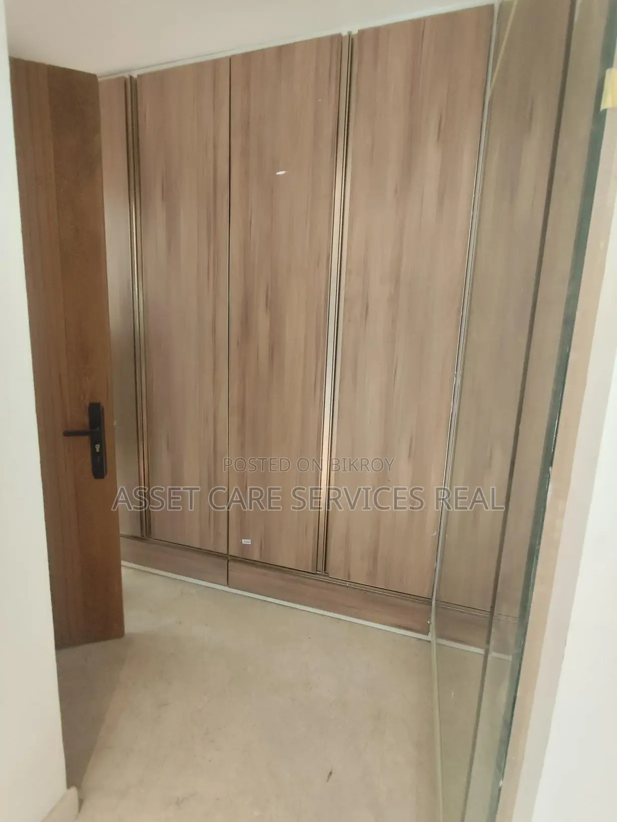 Brand New Semi-Furnished Luxurious 3Bed Apartment Rent In Gulshan