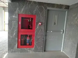 গুলশান এভিনিউতে ৩০০০ বর্গফুটের কমার্শিয়াল ওপেন স্পেস ভাড়া