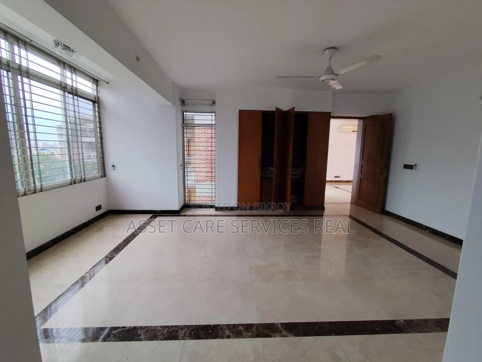 6500-Sqft 4-Bedroom Semi-Furnished Large Apartment for Rent in Gulshan-2