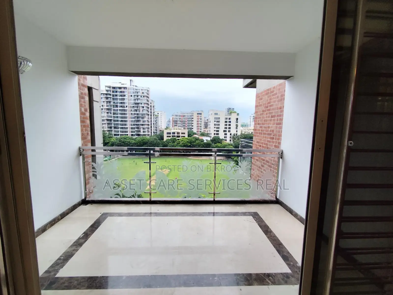 6500-Sqft 4-Bedroom Semi-Furnished Large Apartment for Rent in Gulshan-2