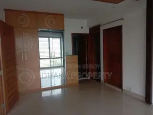গুলশানে ৪২০০ বর্গফুটের ডুপ্লেক্স বিলাসবহুল অ্যাপার্টমেন্ট ভাড়া