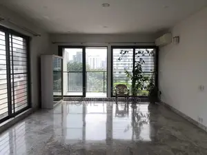4100 Sqft Lake View Apartment For Rent @ Gulshan-2